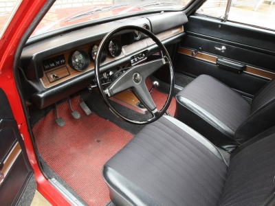 opel_olympia_4-door_limousine_2.jpg