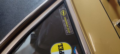 sticker opel.jpg